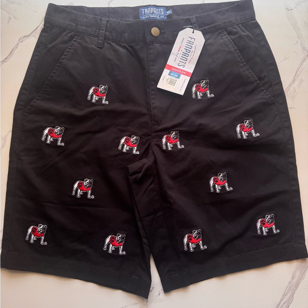 Black Bulldog Embroidered Men's Shorts